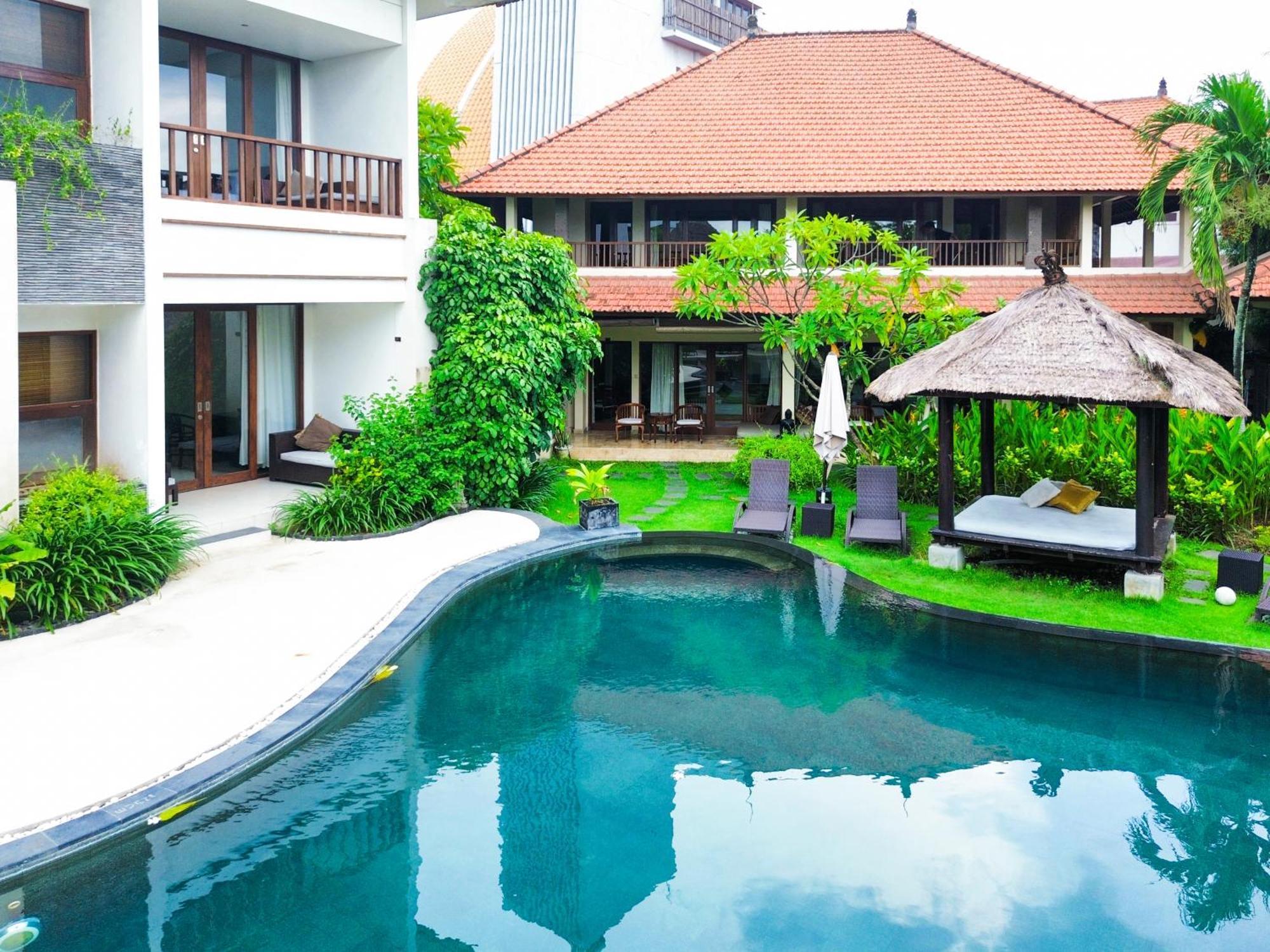 Villa Diana Bali 16 Bedrooms Seminyak Buitenkant foto