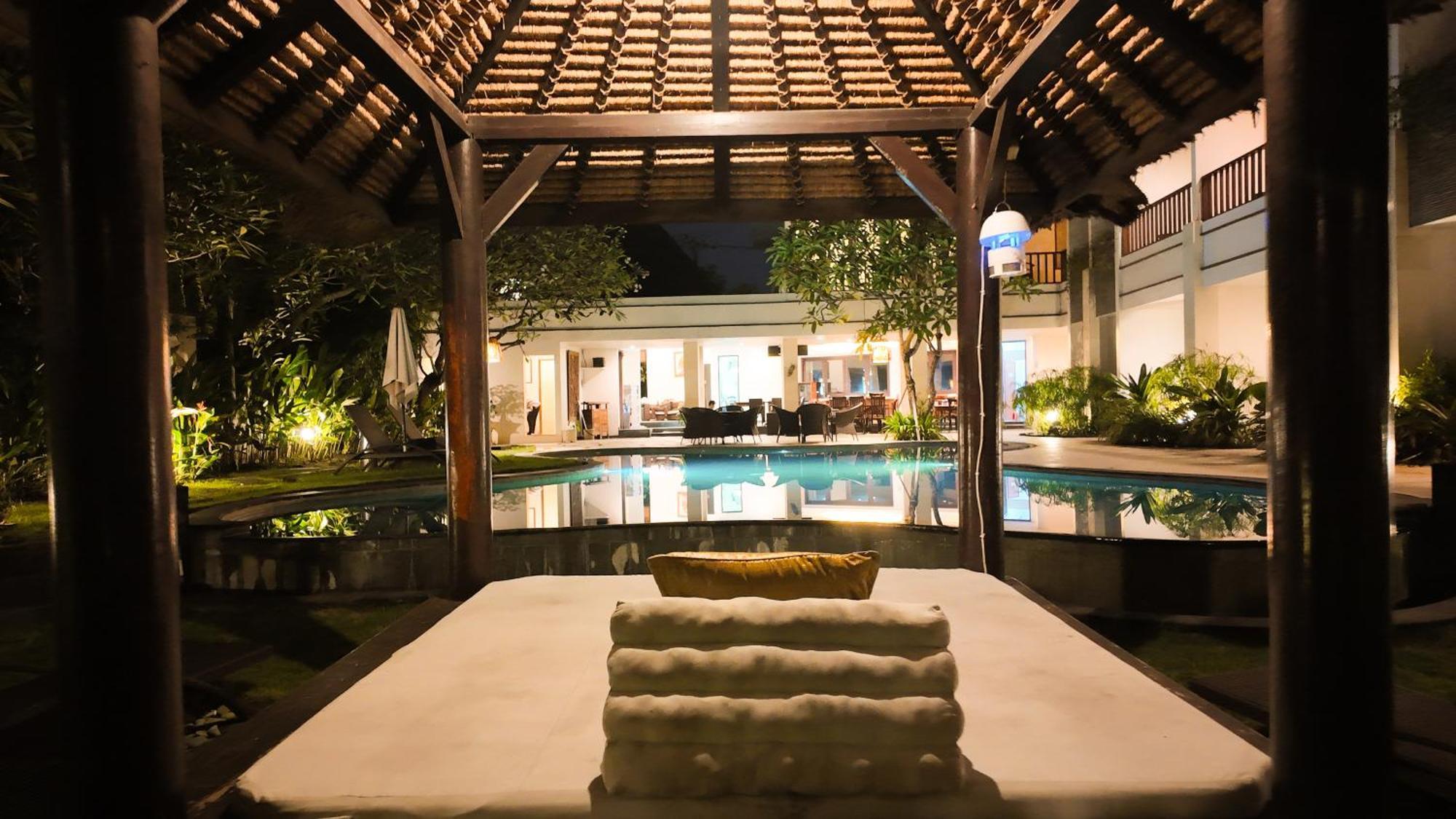 Villa Diana Bali 16 Bedrooms Seminyak Buitenkant foto