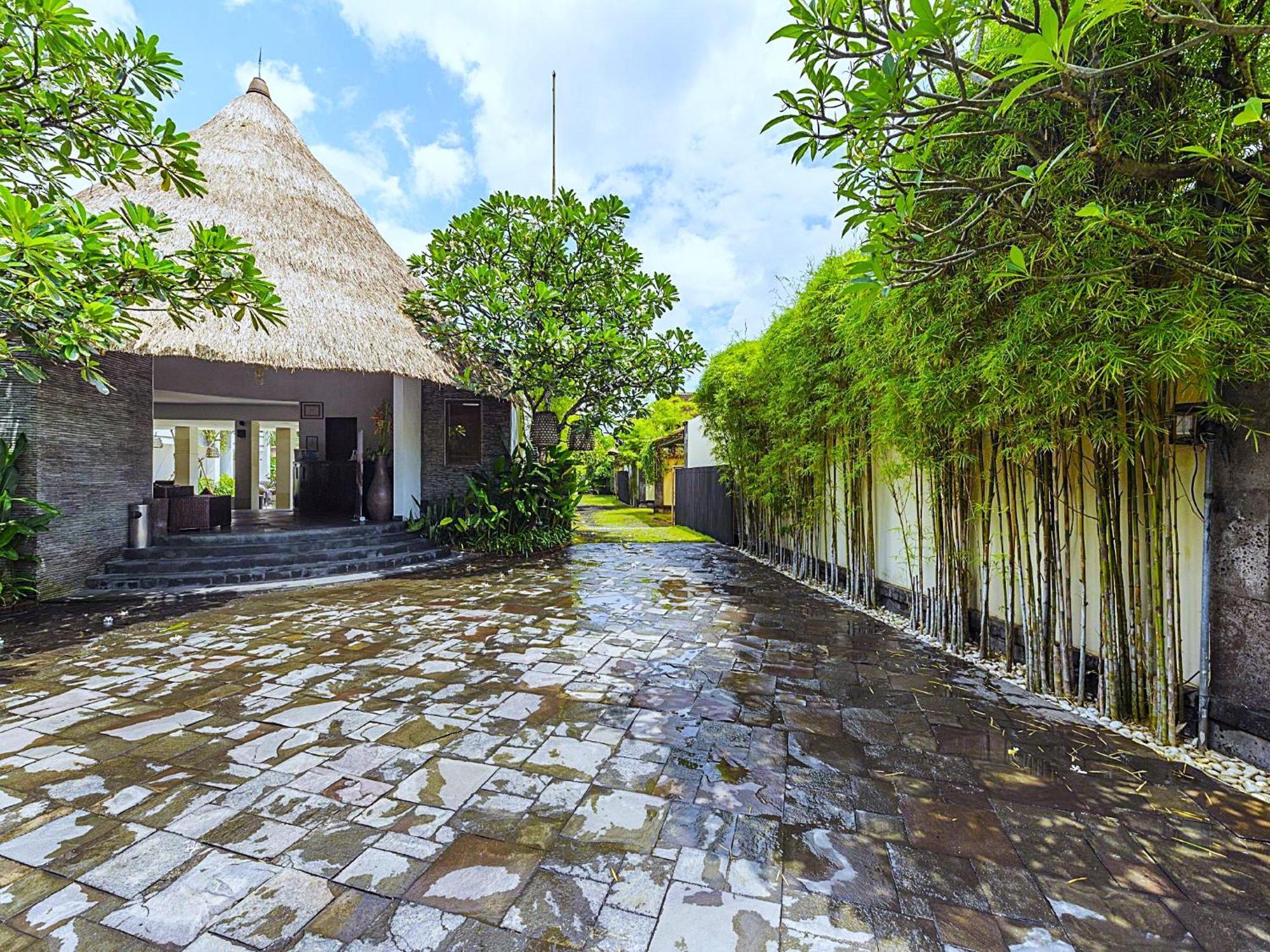 Villa Diana Bali 16 Bedrooms Seminyak Buitenkant foto