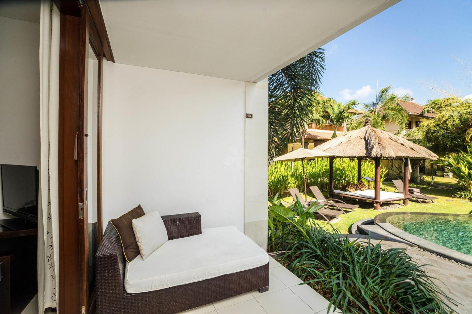 Villa Diana Bali 16 Bedrooms Seminyak Buitenkant foto