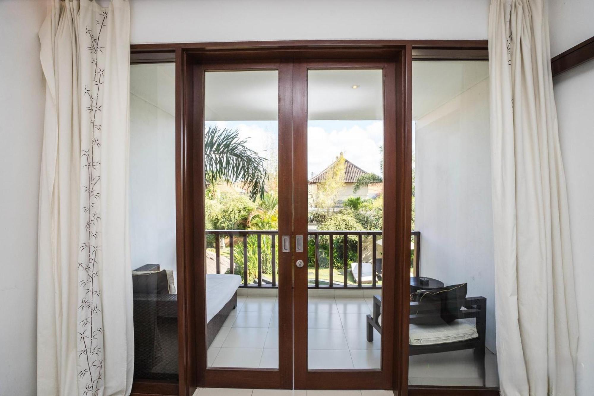 Villa Diana Bali 16 Bedrooms Seminyak Buitenkant foto
