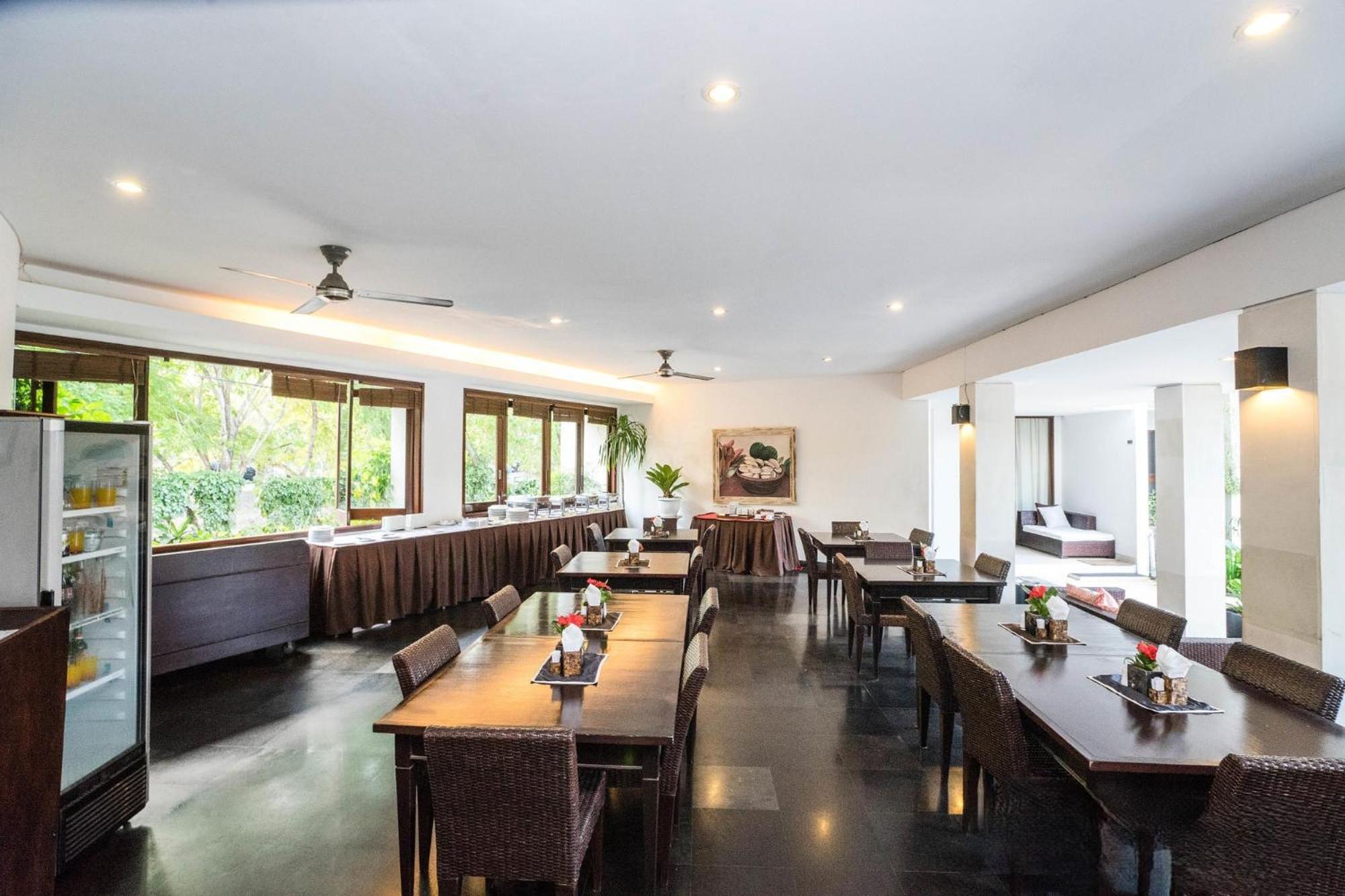 Villa Diana Bali 16 Bedrooms Seminyak Buitenkant foto