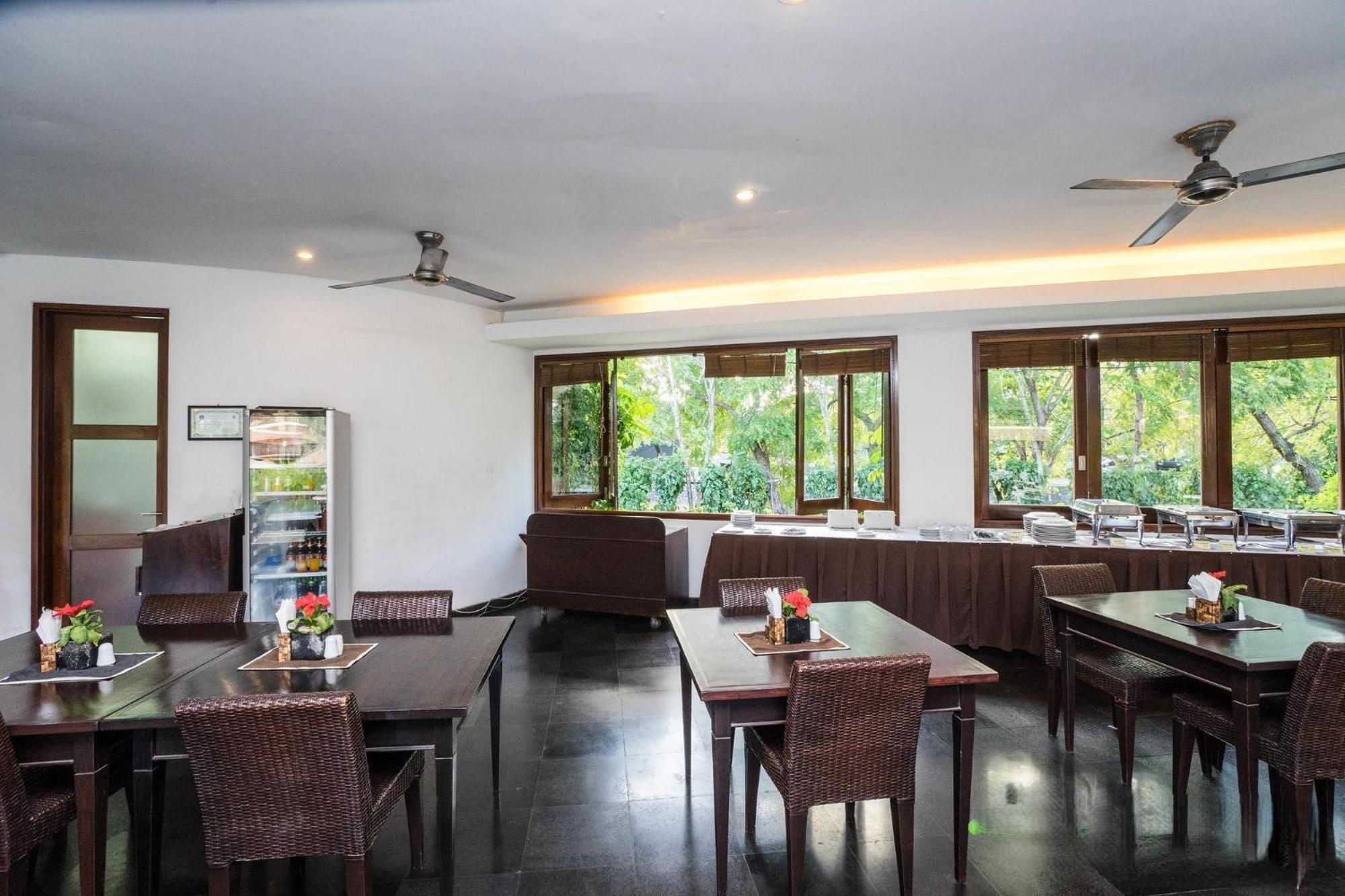 Villa Diana Bali 16 Bedrooms Seminyak Buitenkant foto
