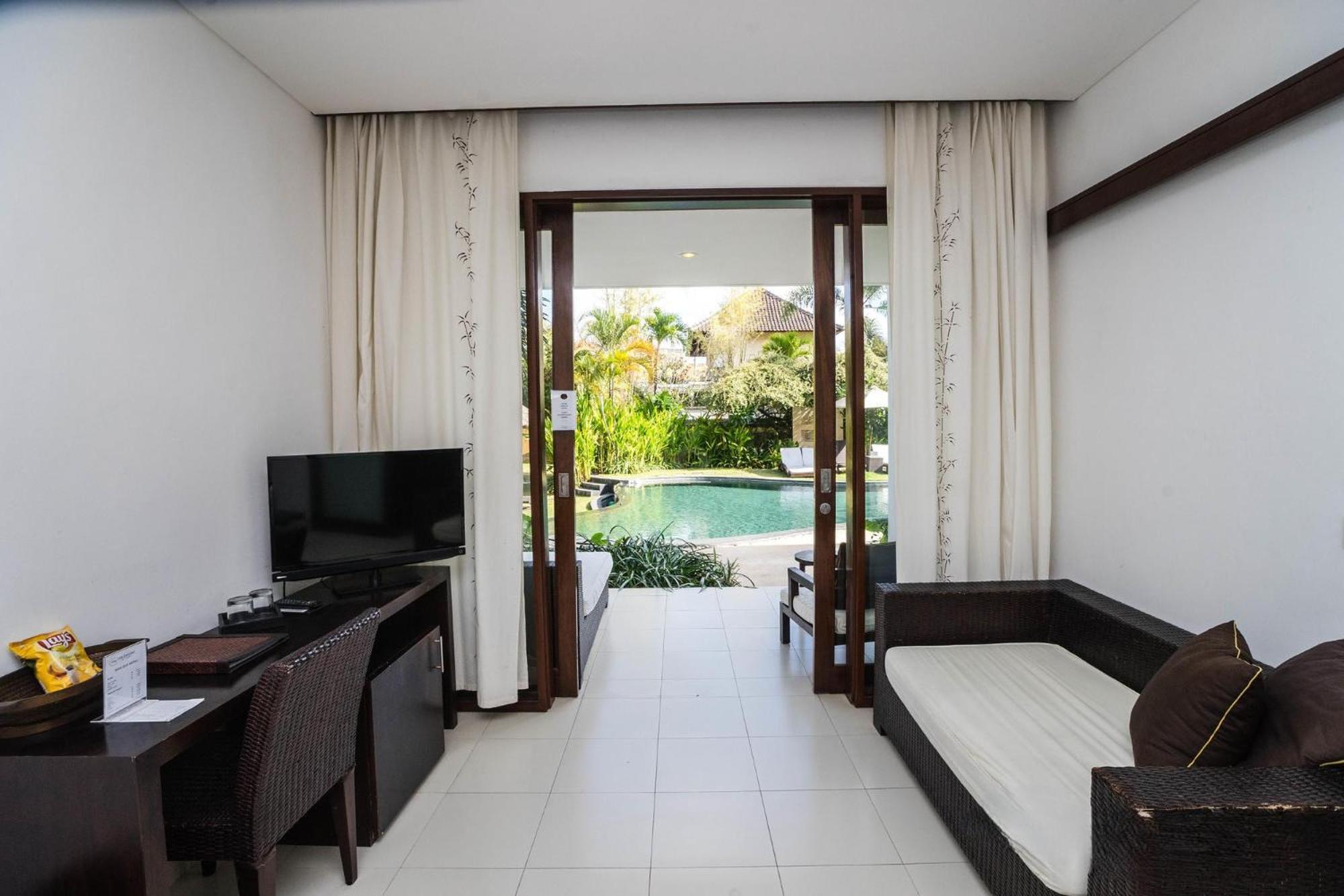 Villa Diana Bali 16 Bedrooms Seminyak Buitenkant foto