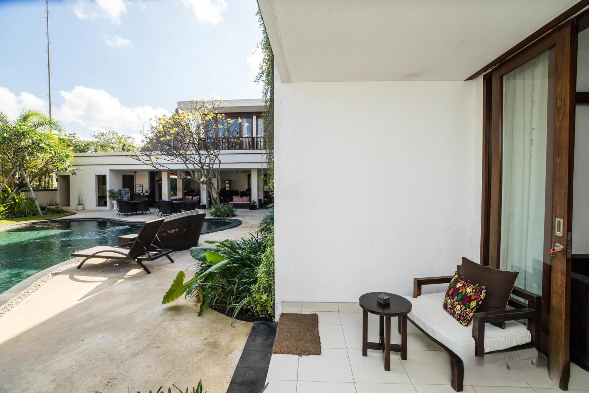 Villa Diana Bali 16 Bedrooms Seminyak Buitenkant foto