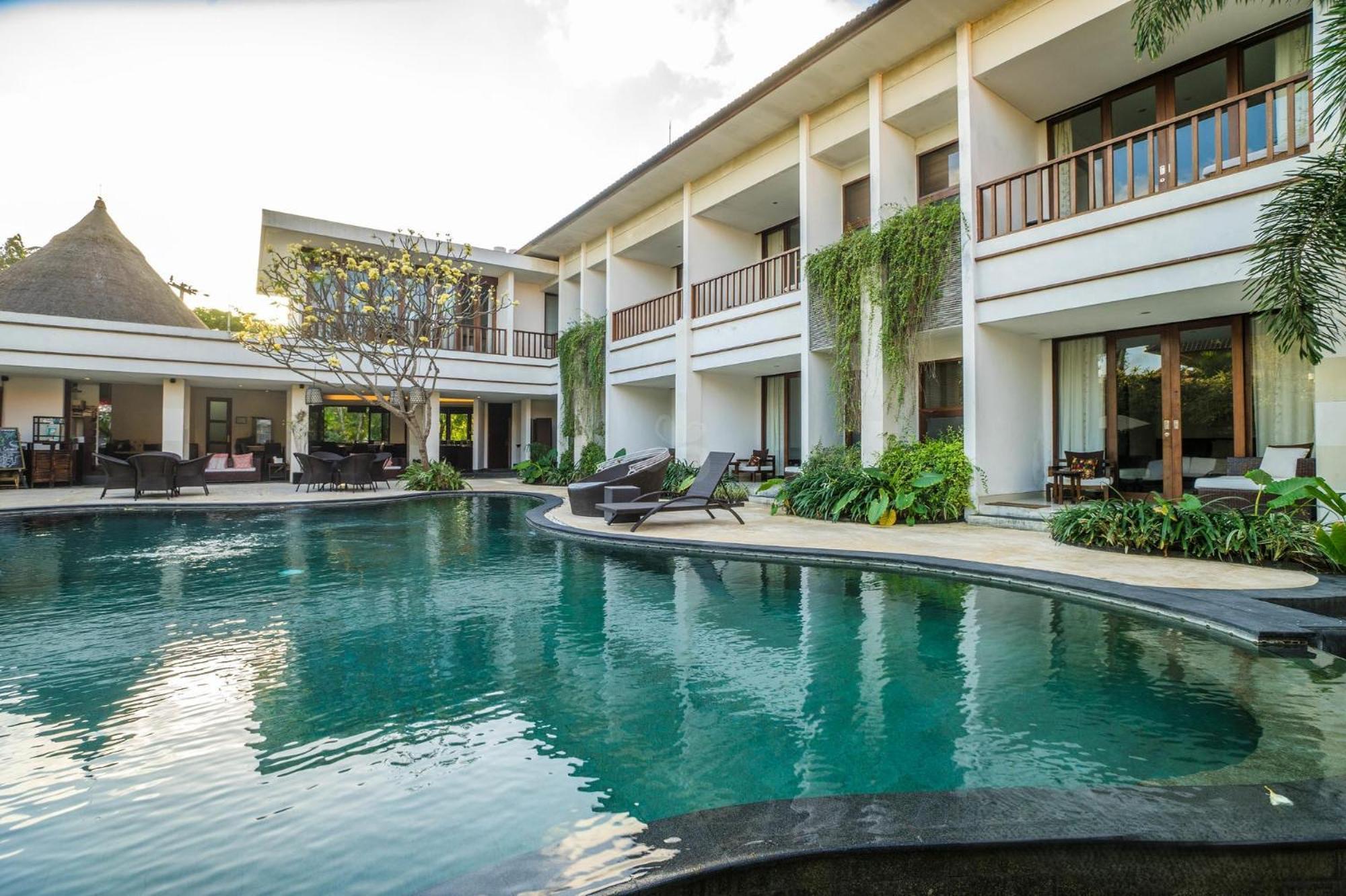 Villa Diana Bali 16 Bedrooms Seminyak Buitenkant foto